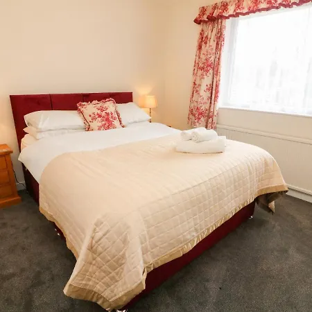 8 Oaks Field Vakantiehuis *