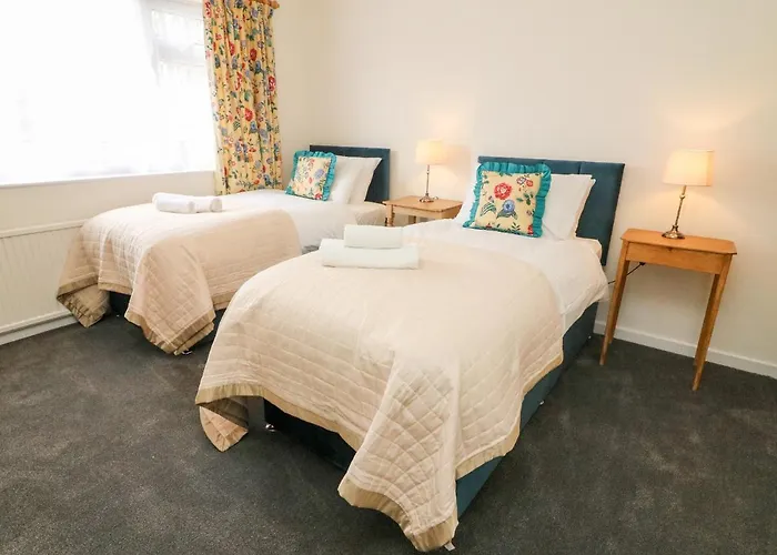 8 Oaks Field * Ambleside