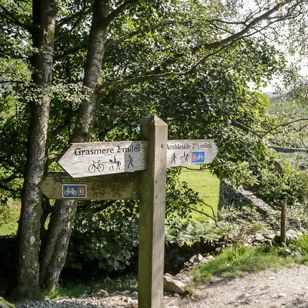 8 Oaks Field Semesterbostad Ambleside
